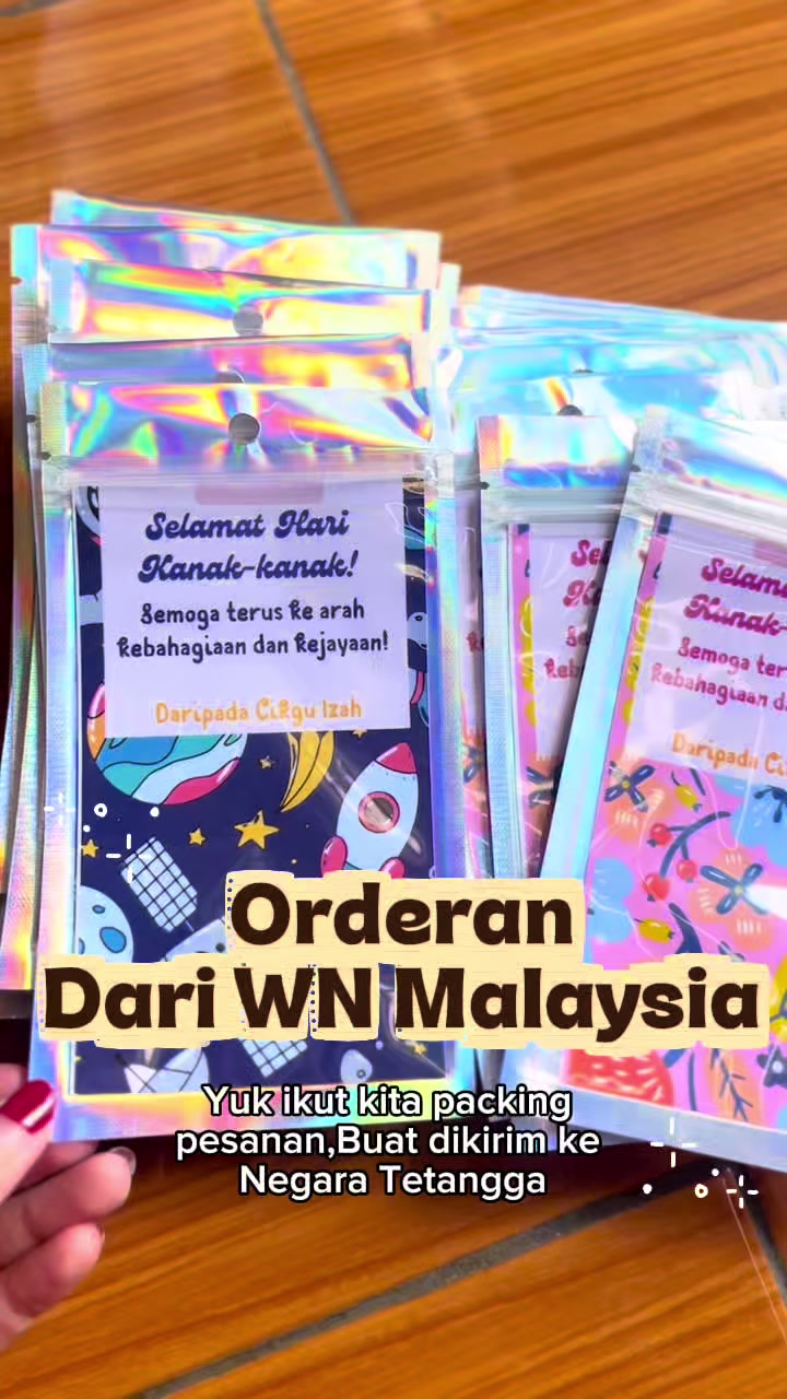 @Kinanti Souvenir & Hampers