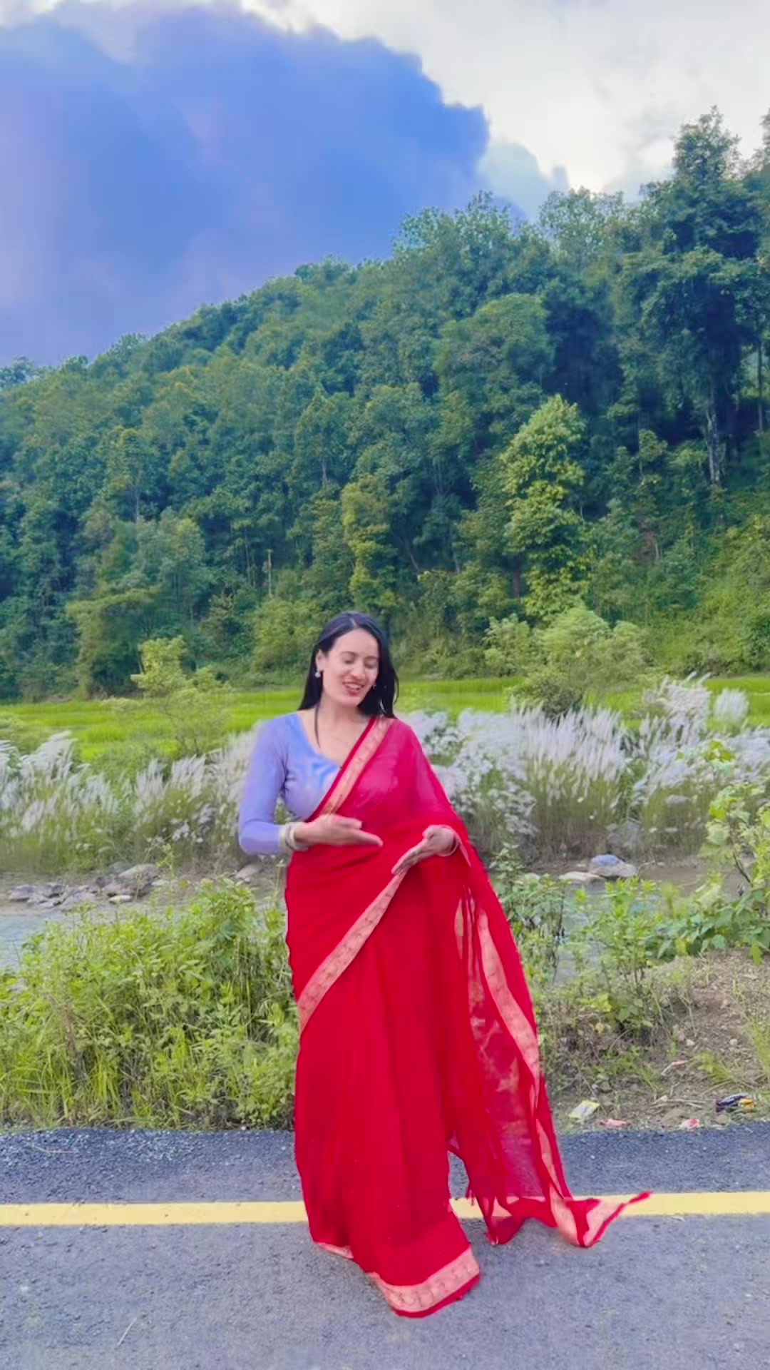 @Tr.Bhawani_👩&zwj;🏫