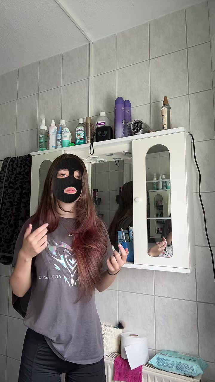 @$<Milena>$