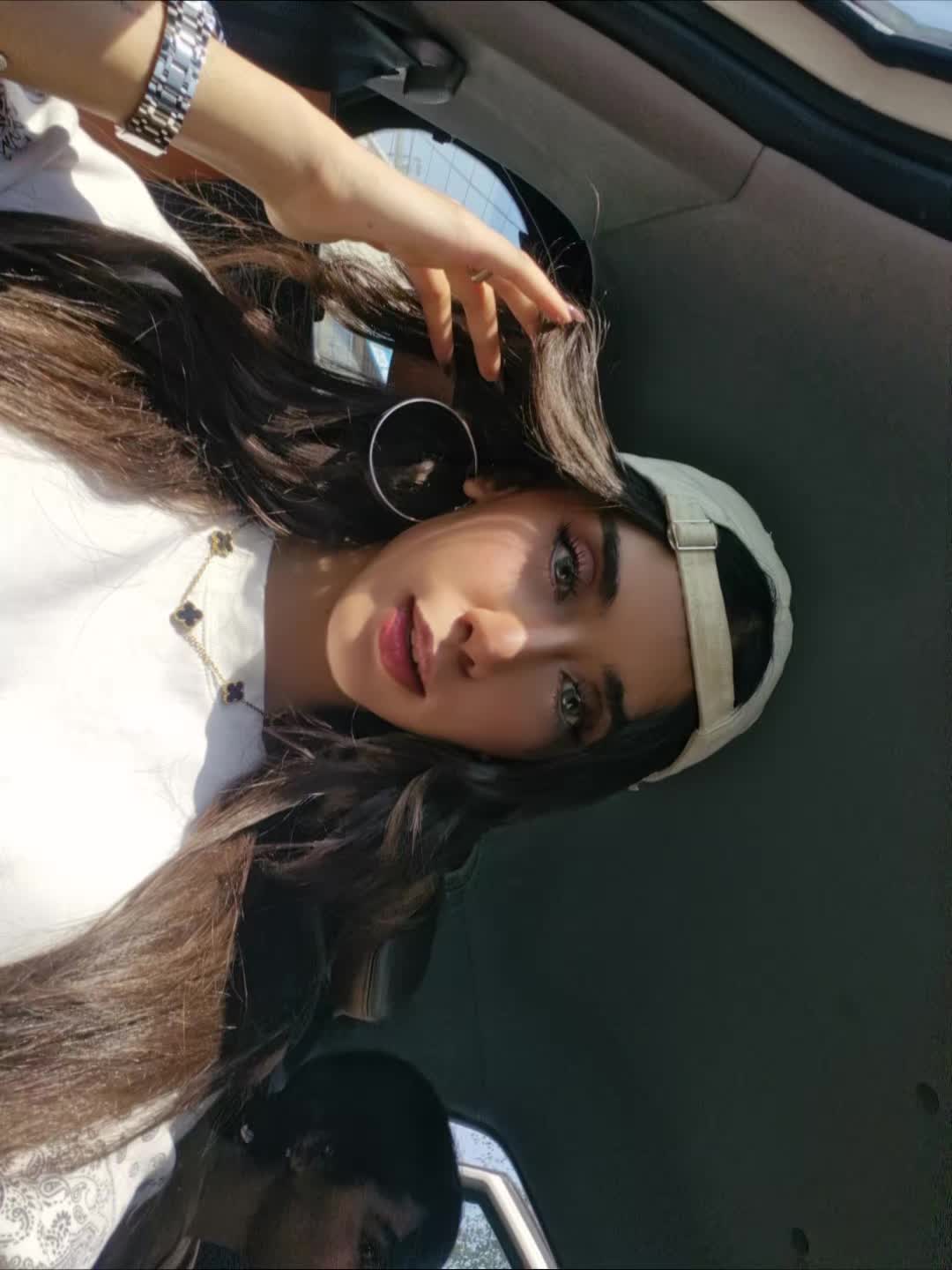@uglamur
