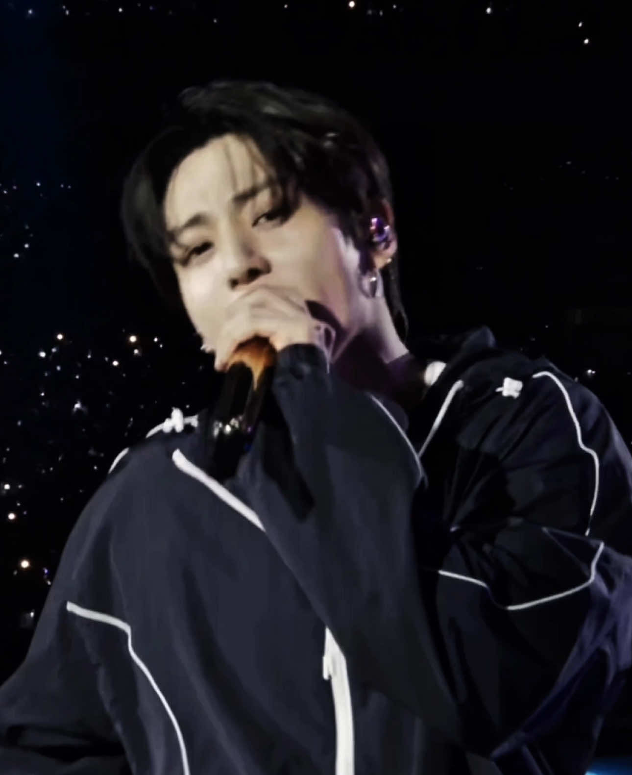 @ash⁷ is seeing BTS
