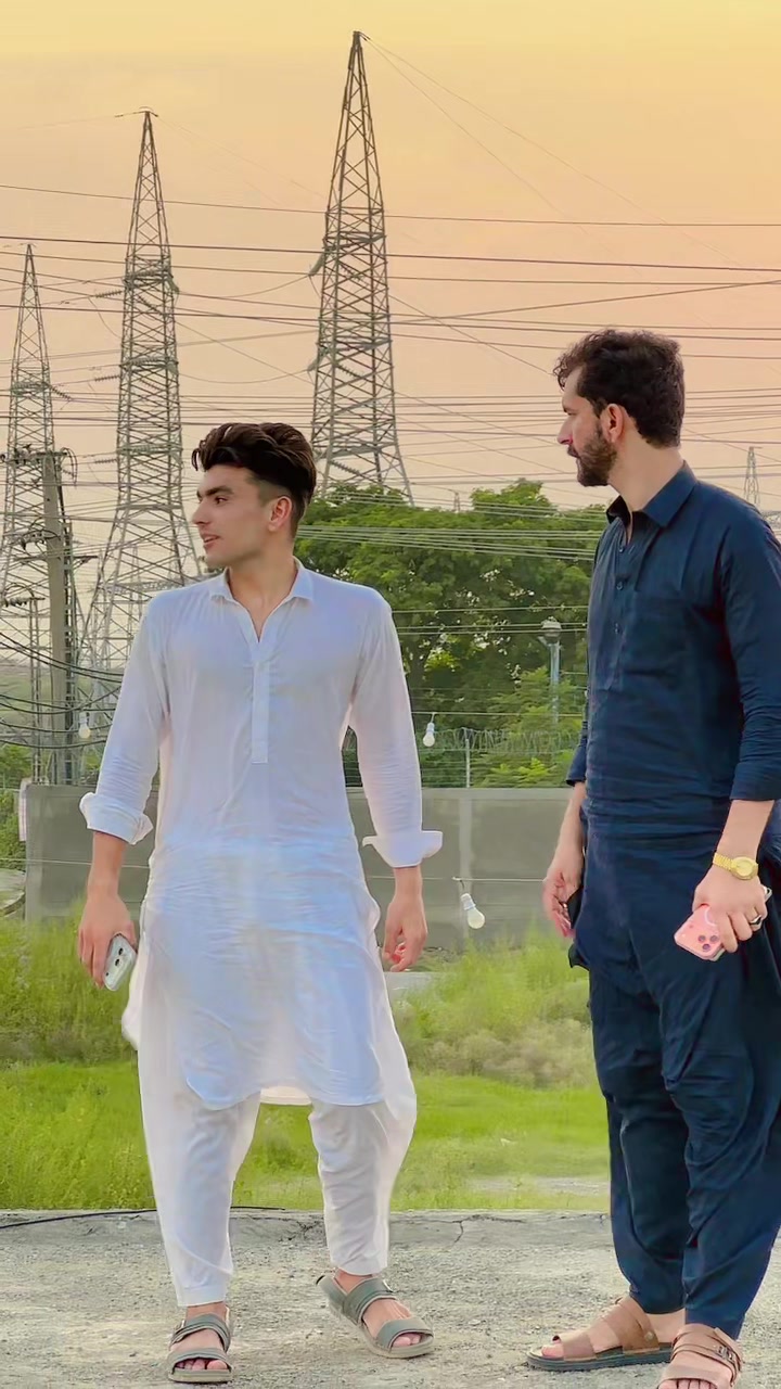 @SK Ahmadzai 🤨