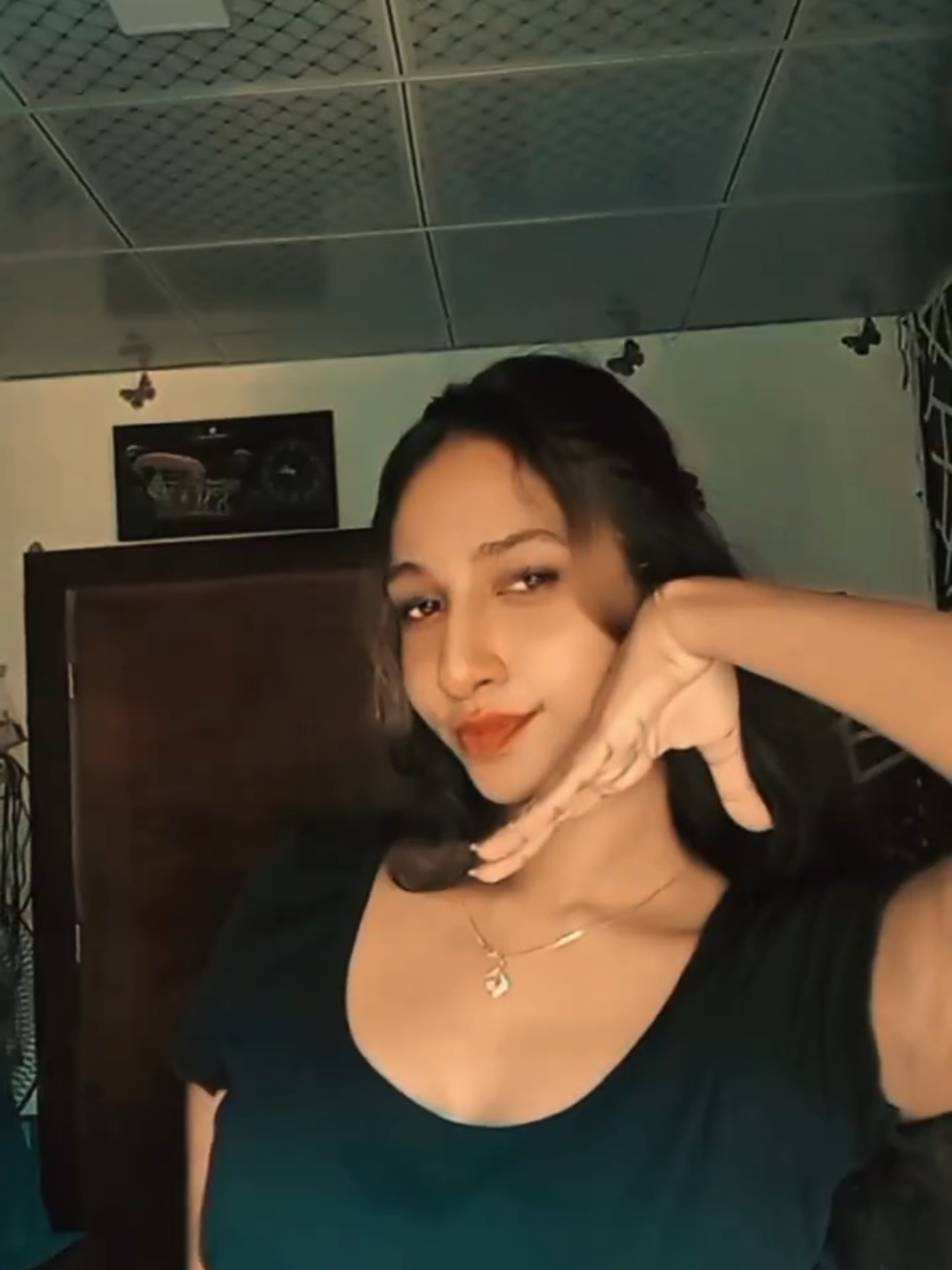 @_Hansi _perera _