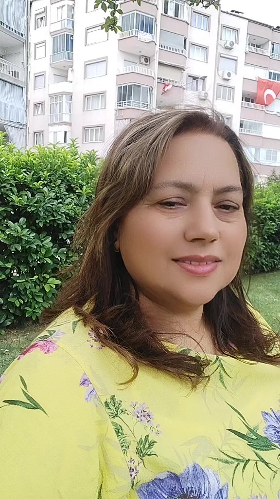 @32 Meryem 20.