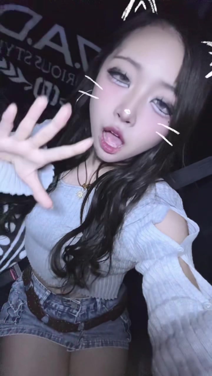 @𝖗 𝖊 𝖓 𝖆