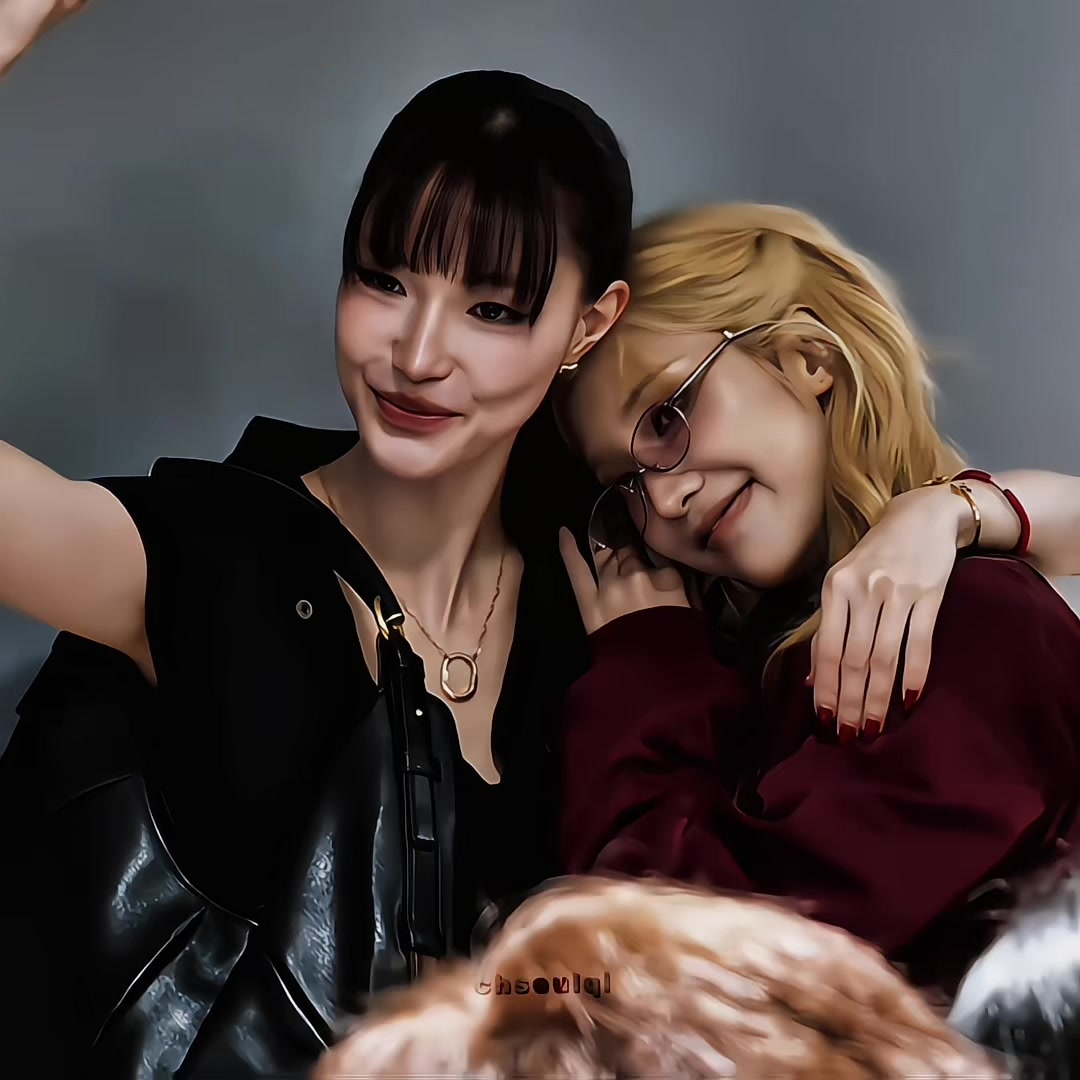@𝒄𝒉𝒖 •。ꪆৎ ˚⋅