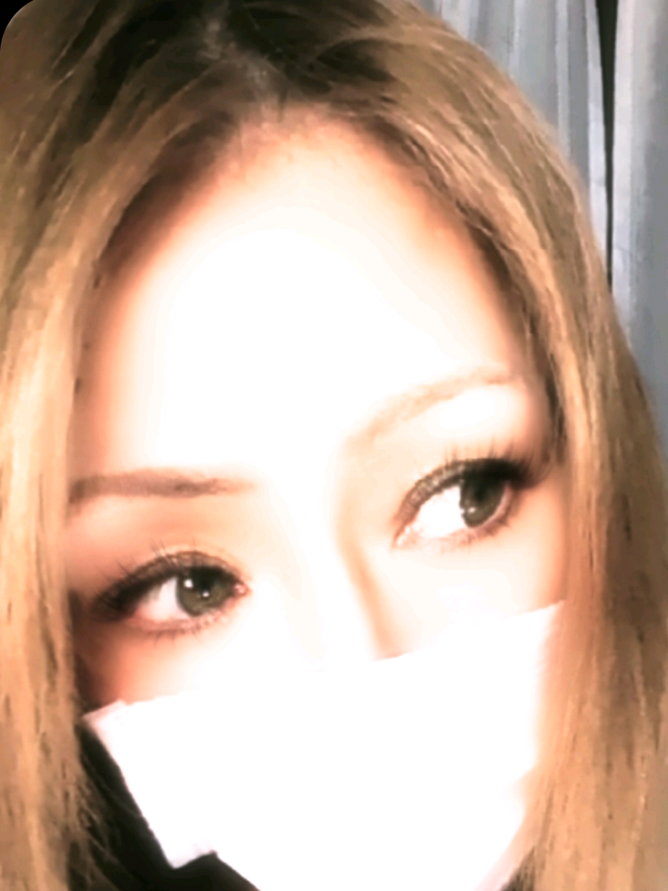 @&reg;️万年蘭🎼︎🤍