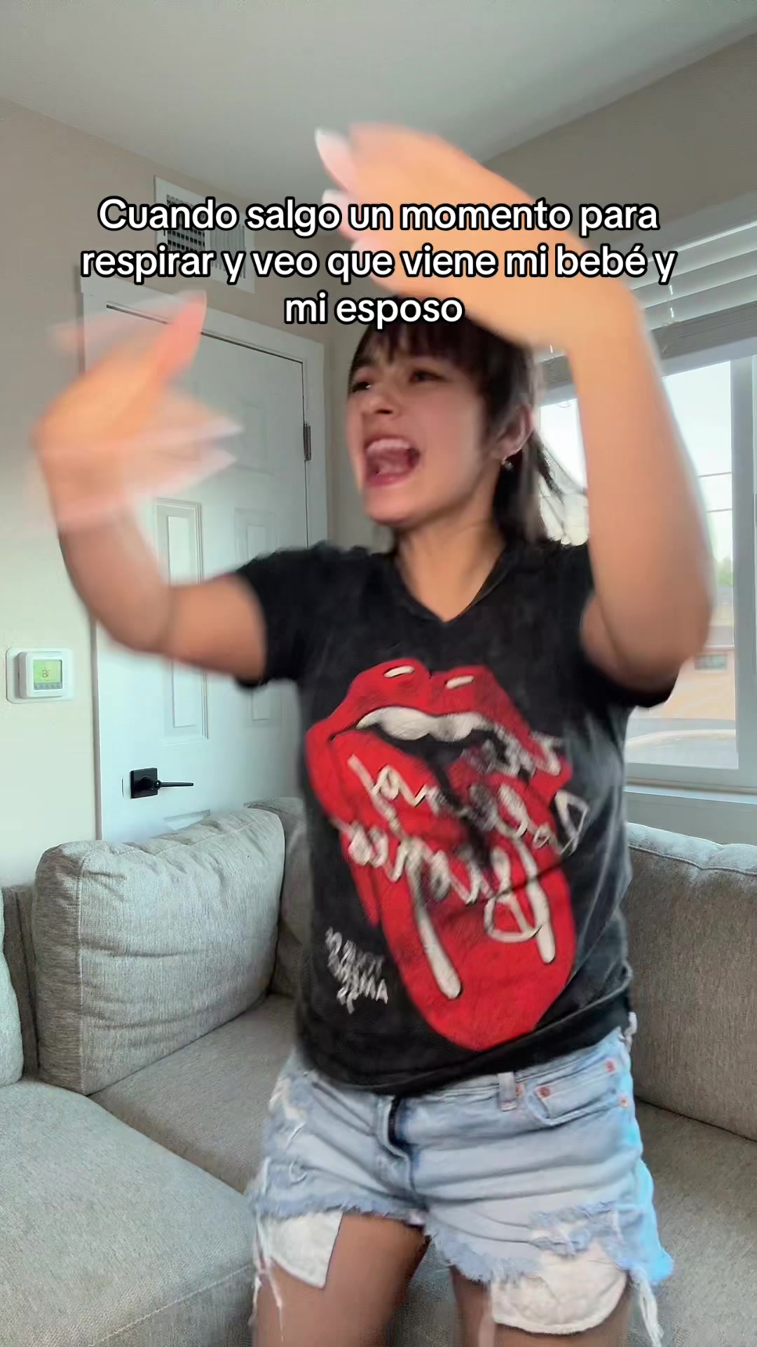 @Camila