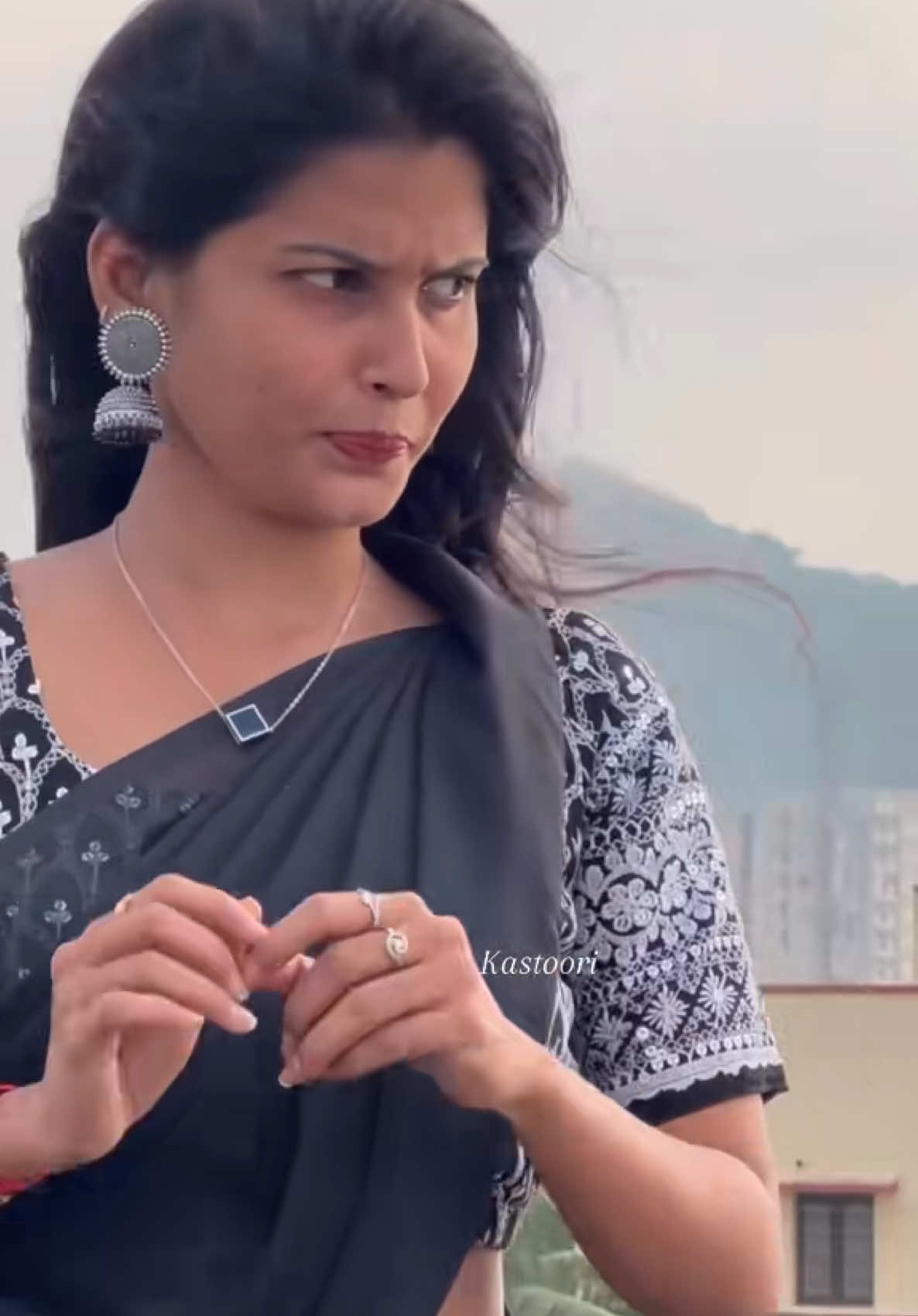 @கஸ்தூரி