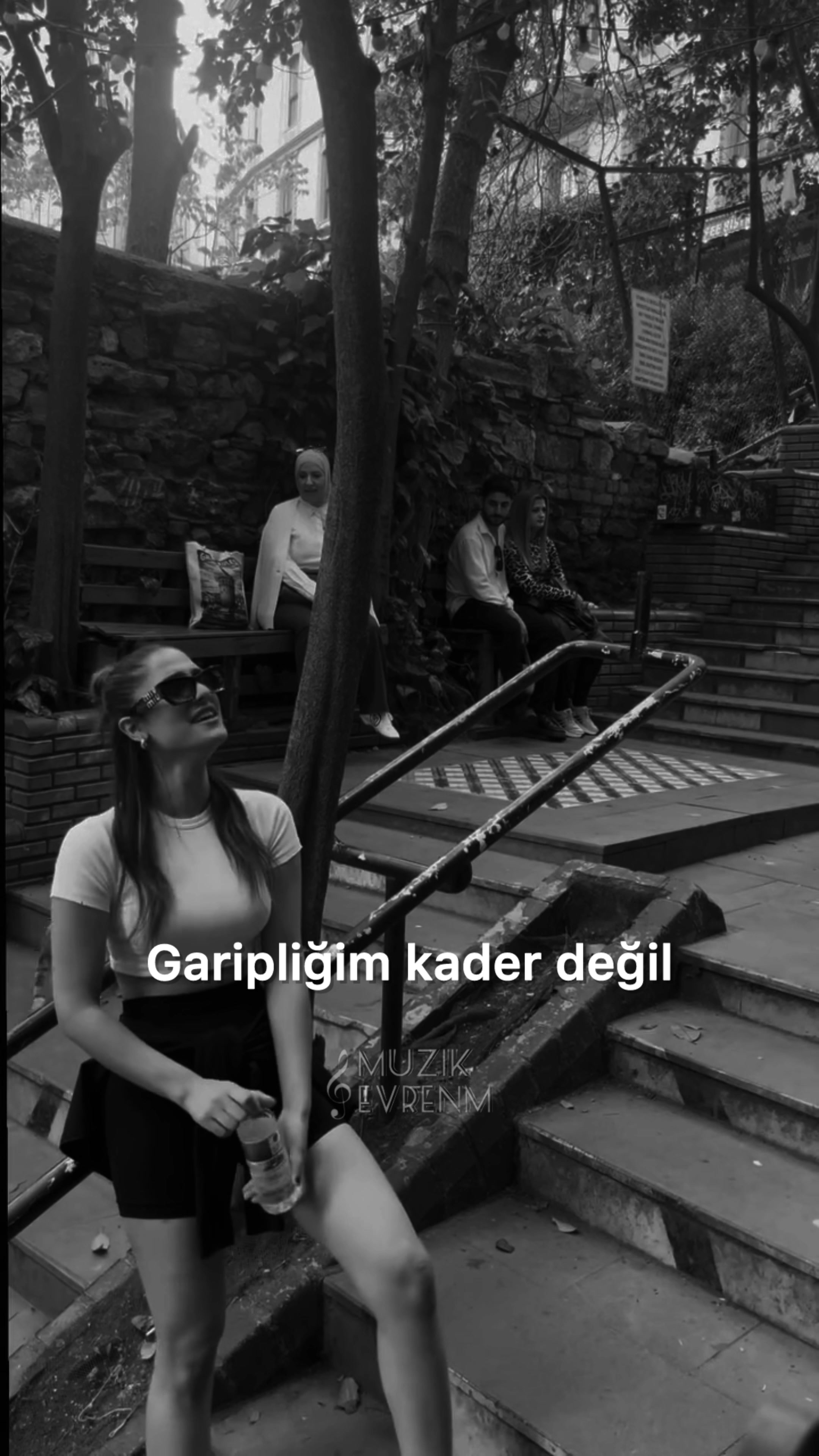 @M&uuml;zik Evrenim