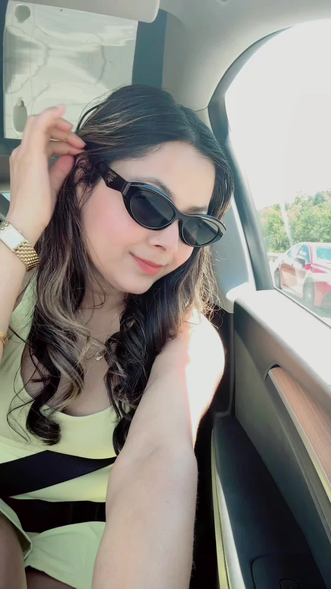 @Naina_🕊️🦋