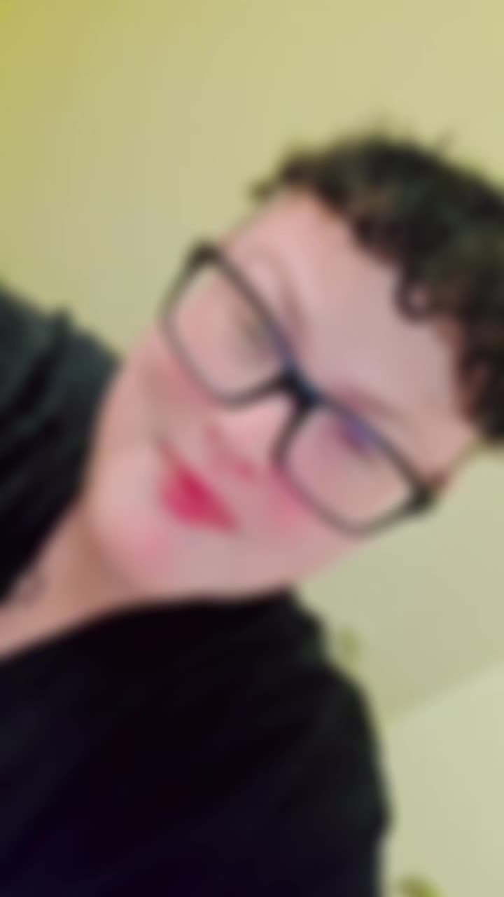@KingSteph👑🤙🌈
