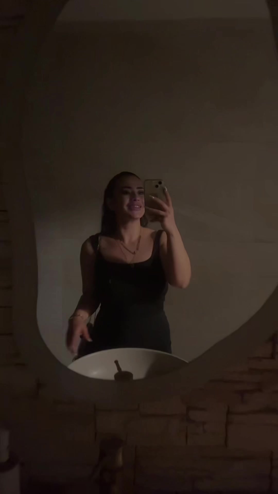 @G&ouml;zde Demir