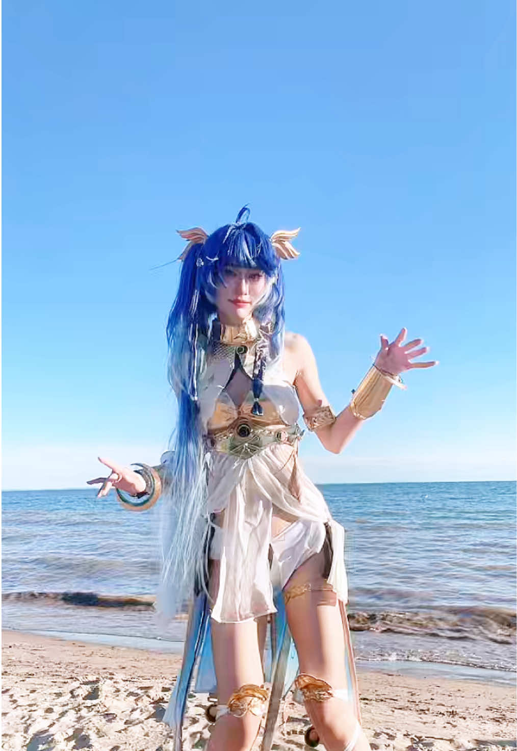 @Angel ˚✧ Cosplayer