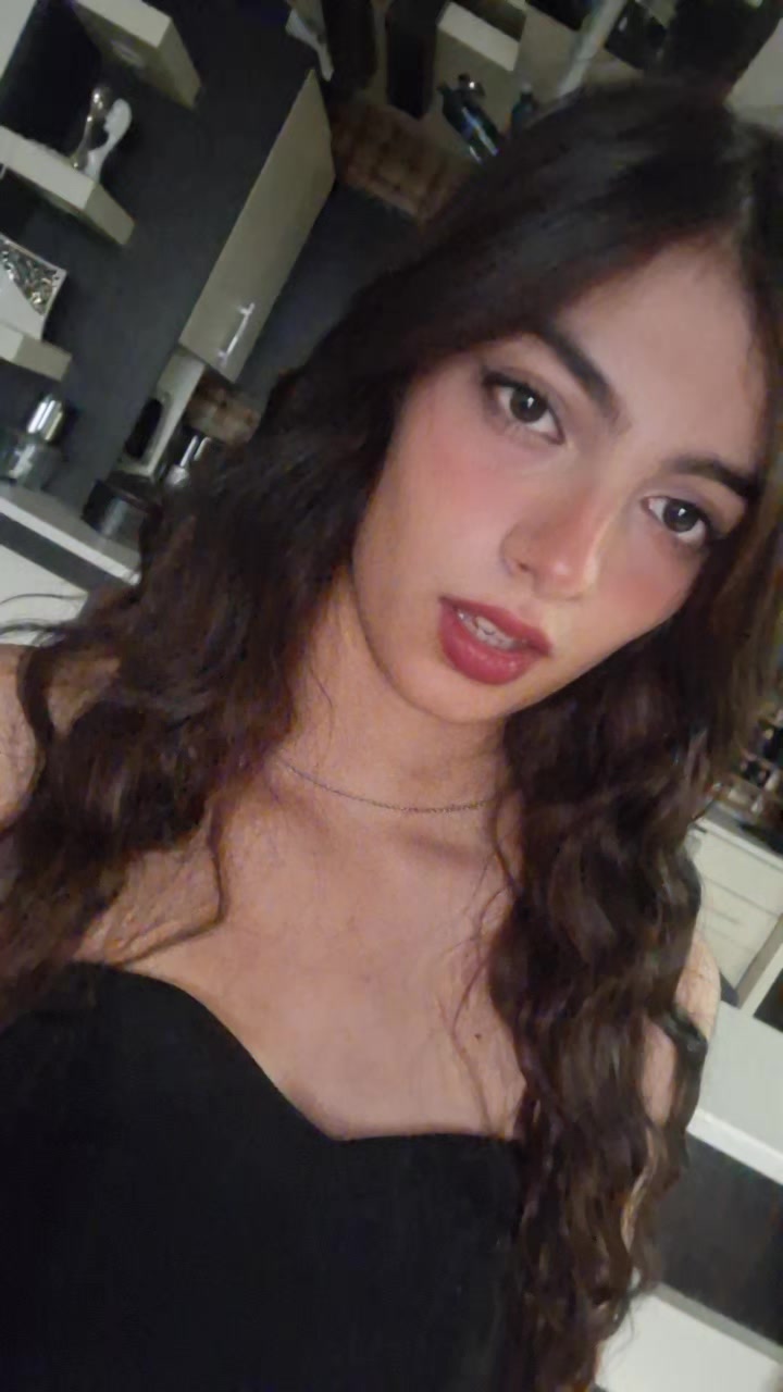 @paniz_wwww