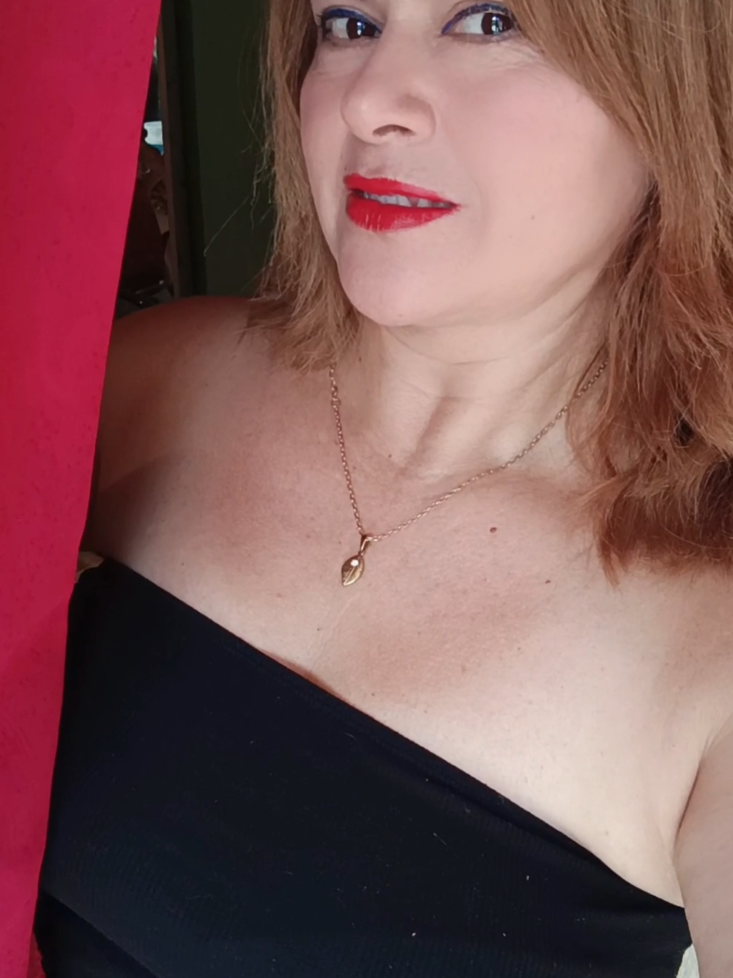 @bella