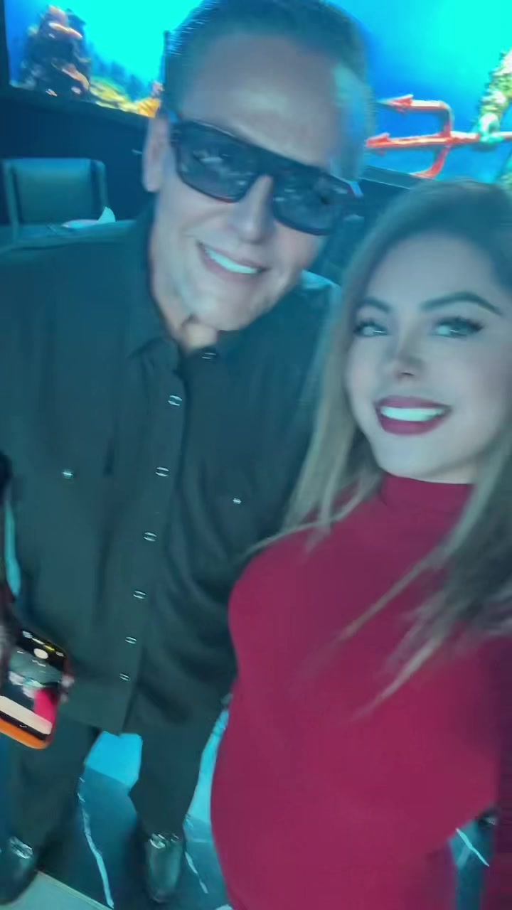 @Laurita
