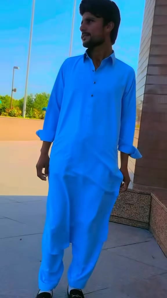 @Khanishaqkhan_1