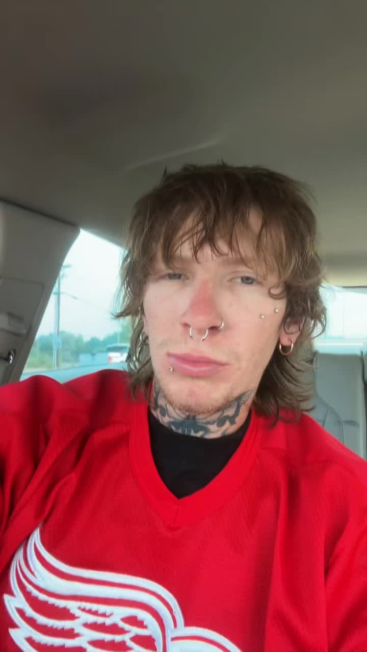 @Kitten_slayer02