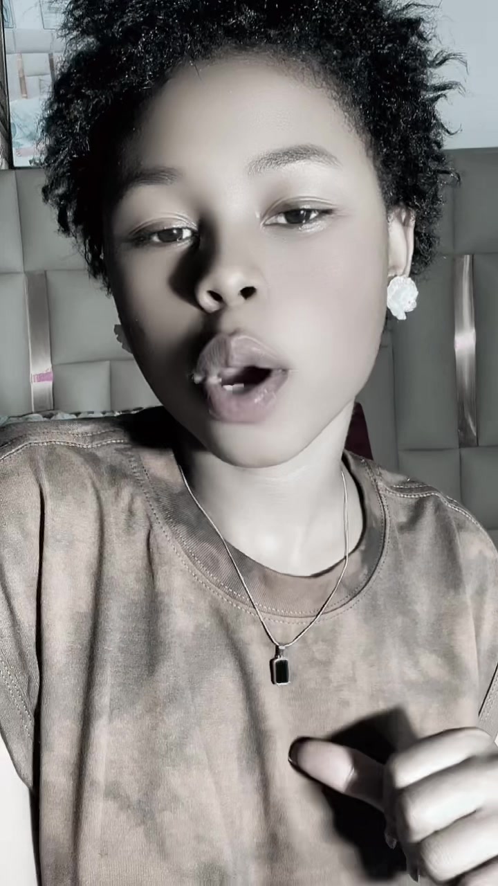 @Ahista🦋gal😘