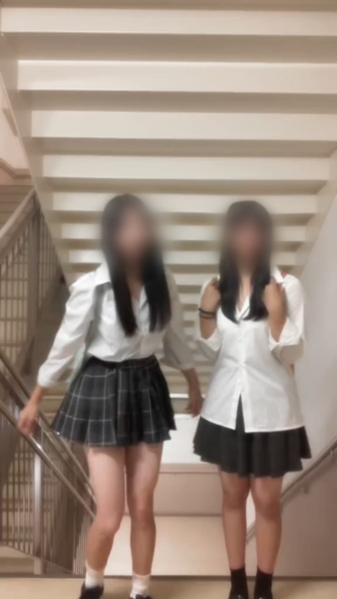 @❤︎