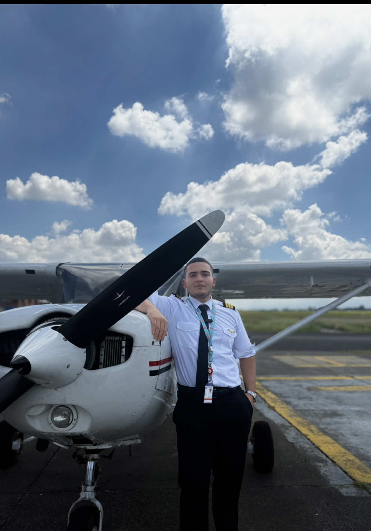 @Escuela de Aviación