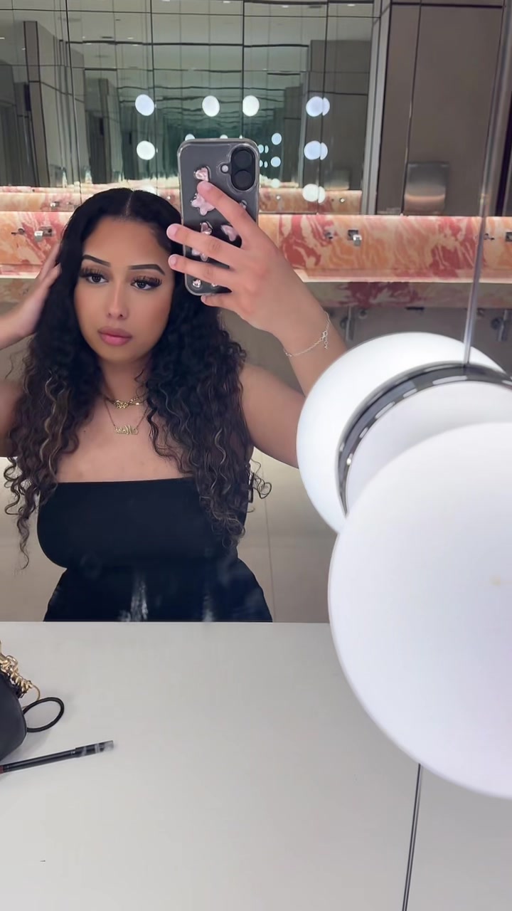 @𝓜𝓪𝓵𝓪𝓴💙