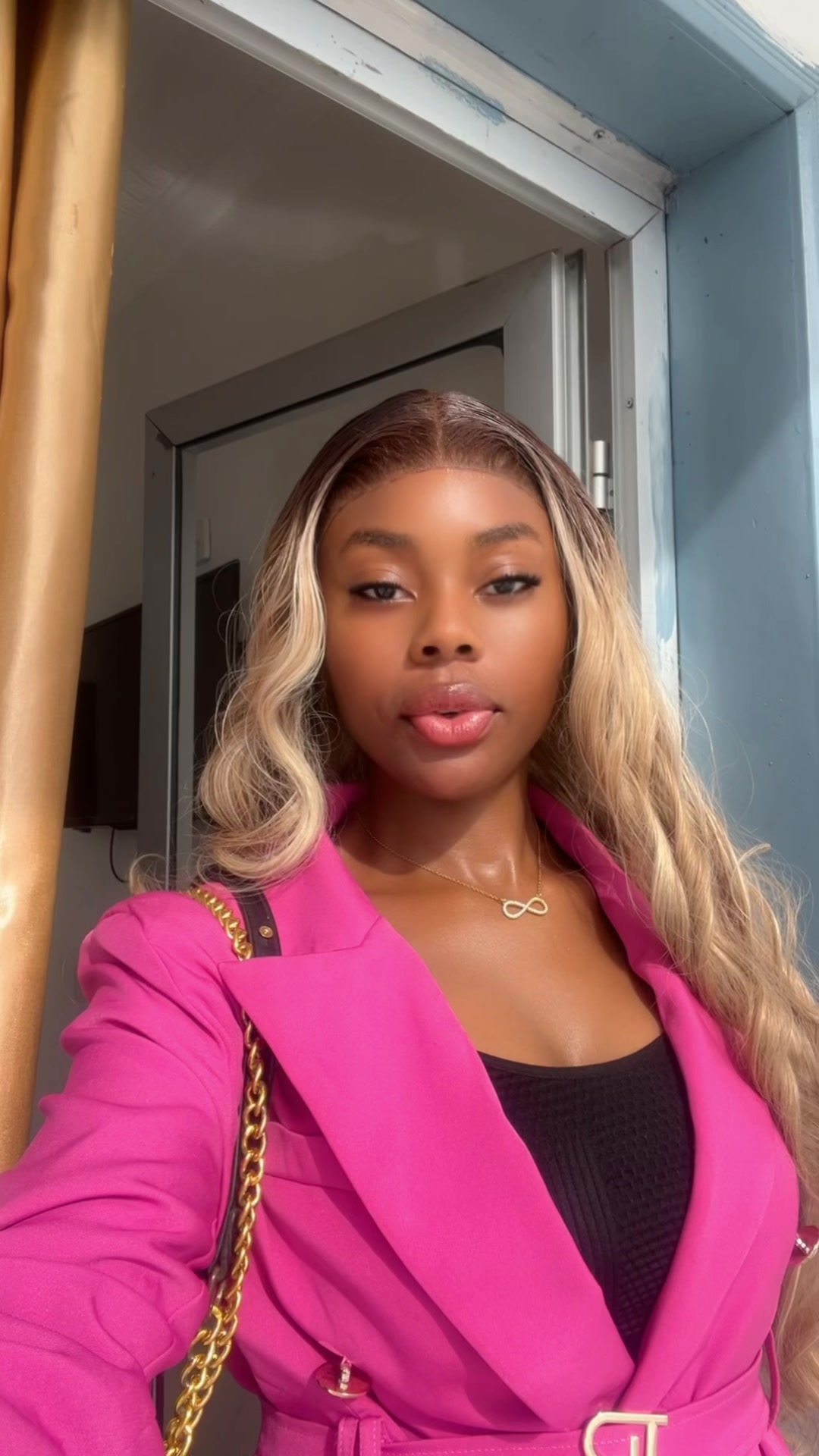 @Who’s that girl ? 🧸💞