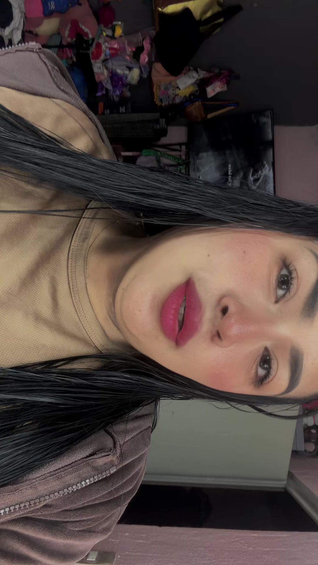 @aneleS 🖤