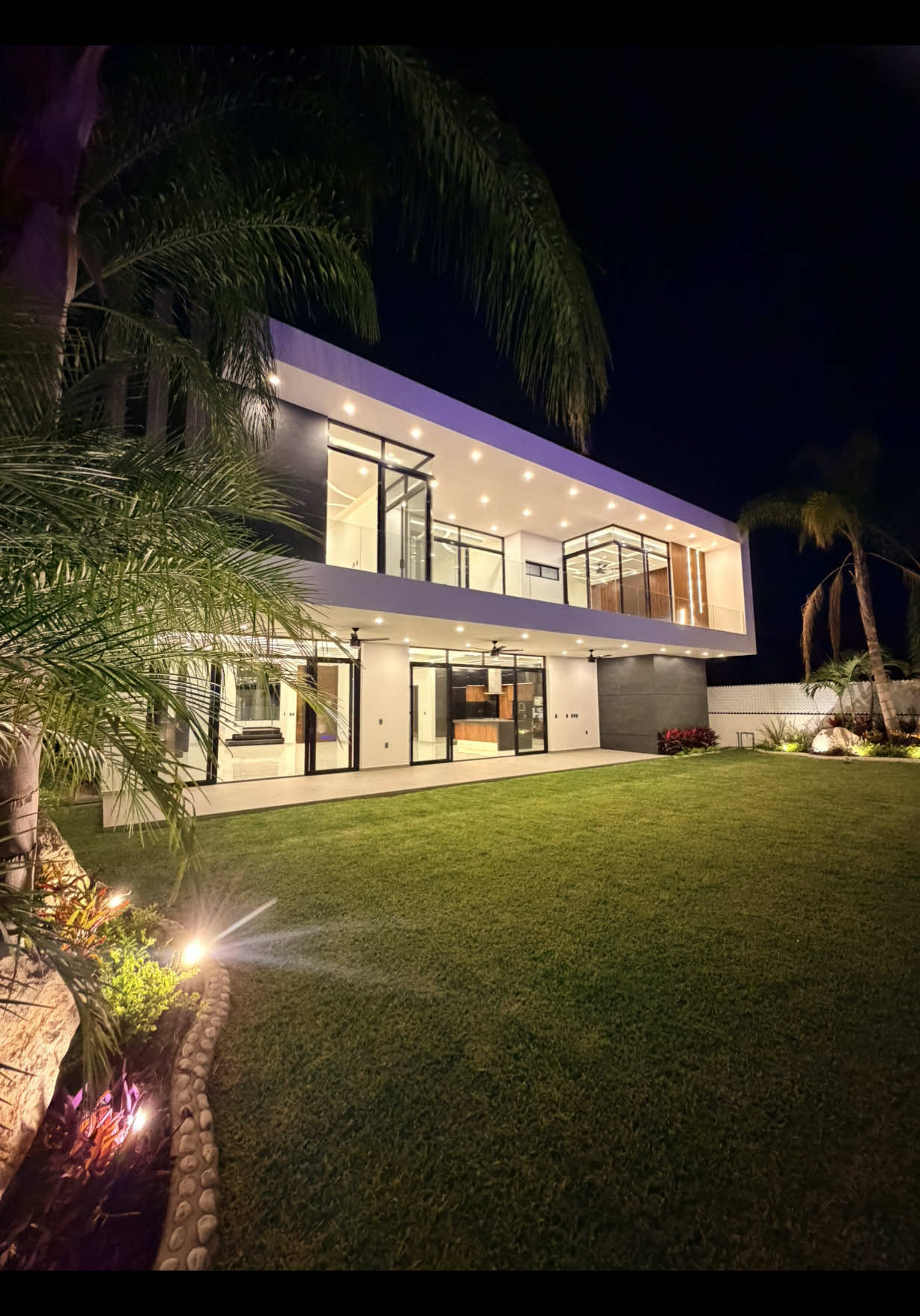 @inmobiliaria🏡 Vallarta