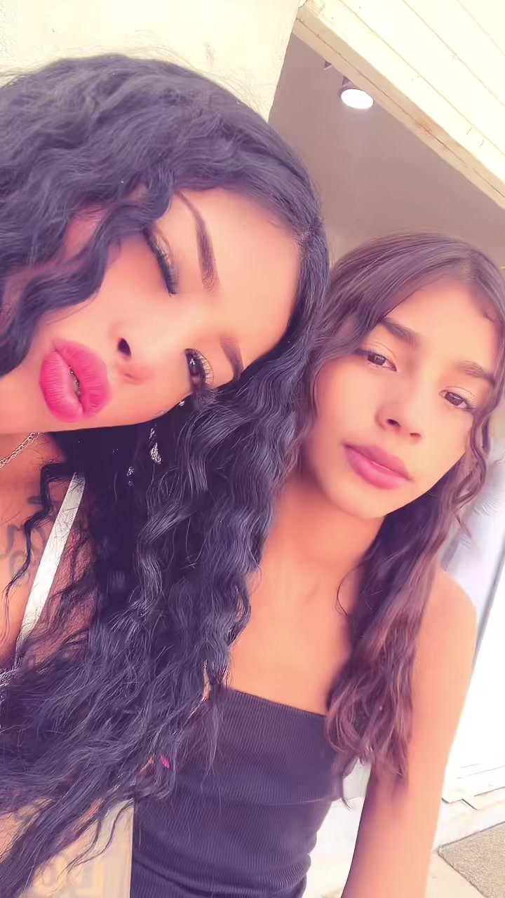 @Roxana🍒