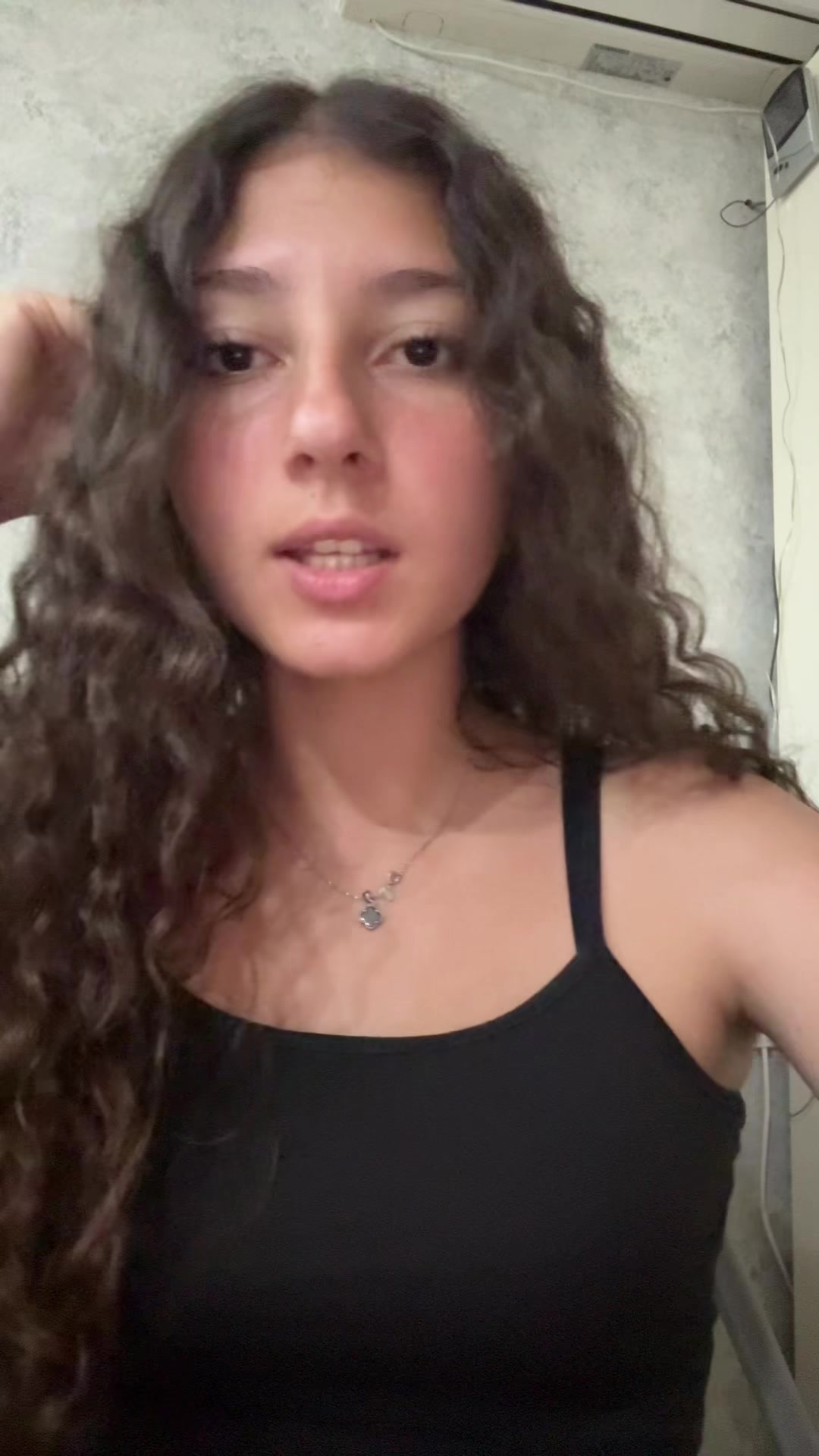 @🫂