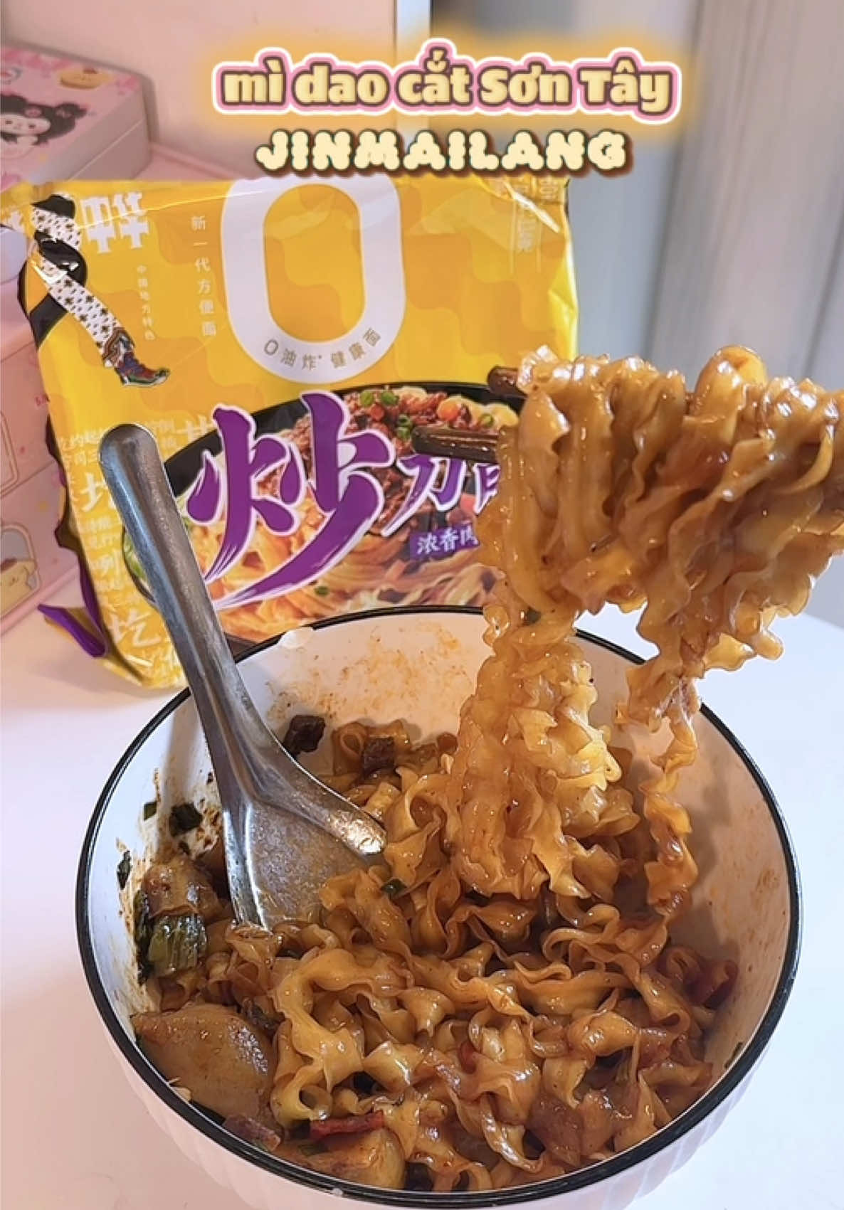 @𝒎𝒐𝒐𝒏 ᥫ᭡