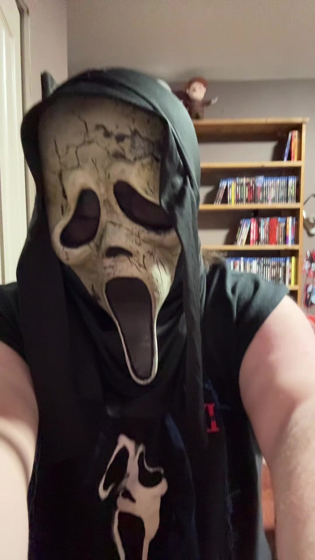 @HorrorLover