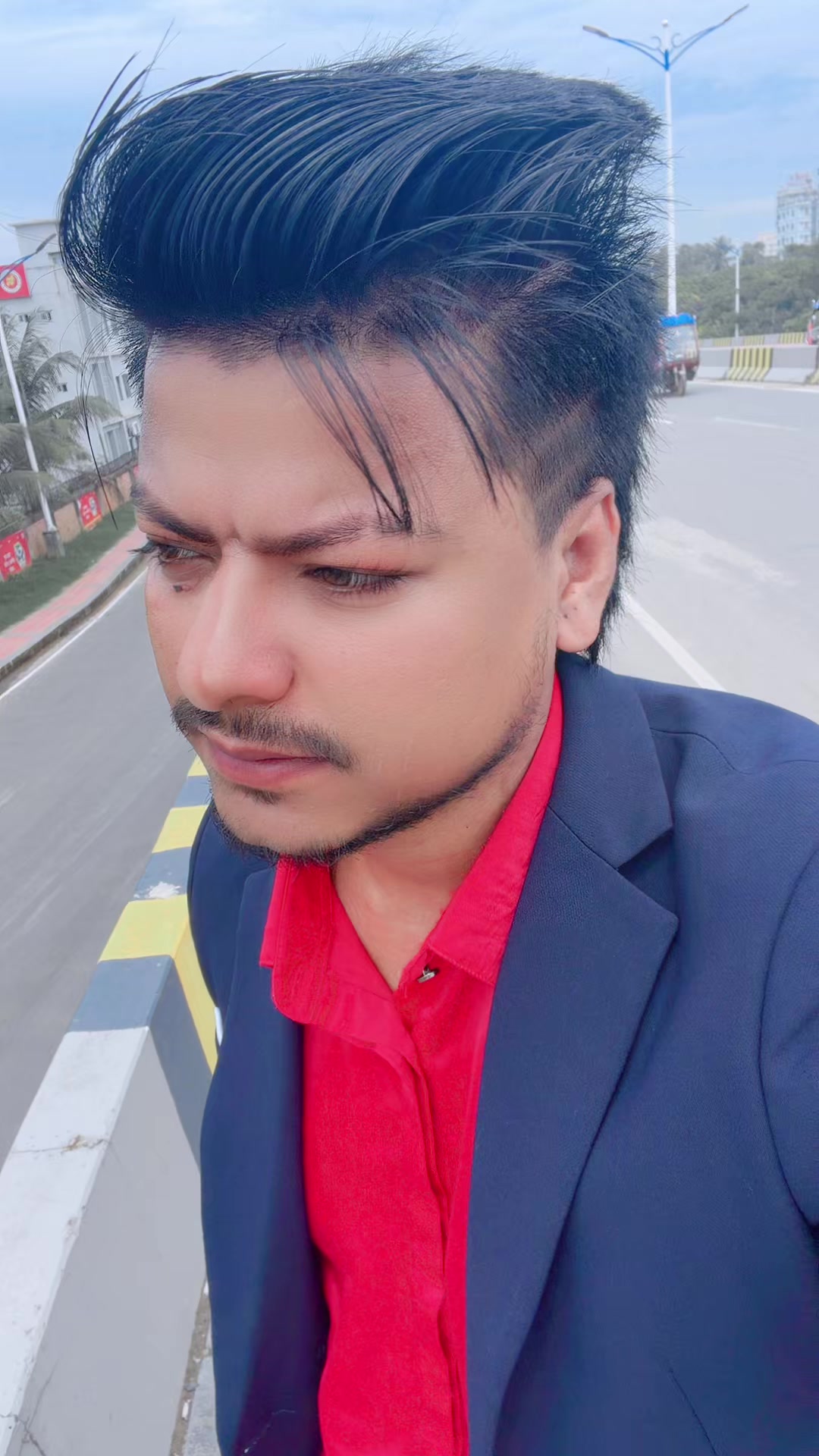 @Max Ovi Riaz
