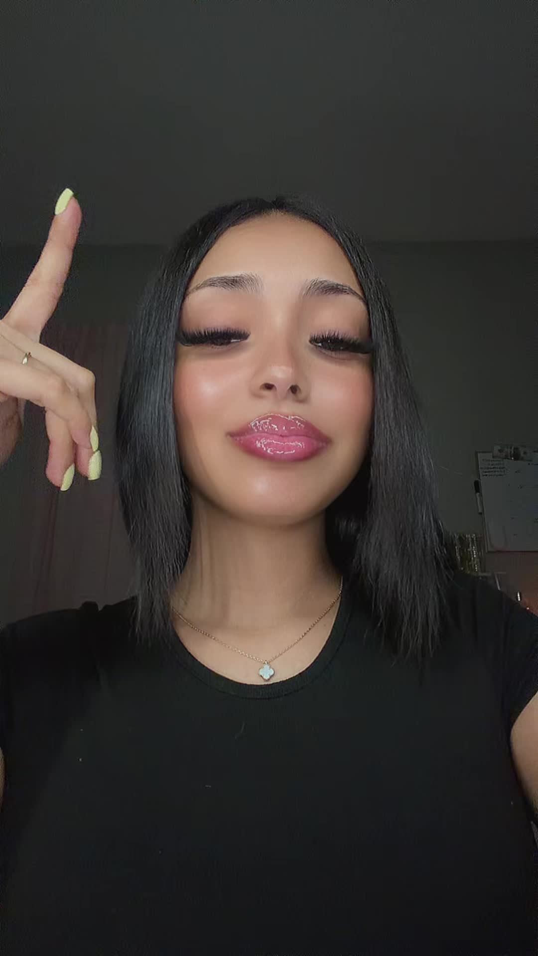 @Anaira ✨