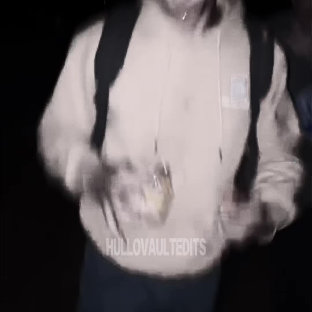 @Hullo’s Vault Edits