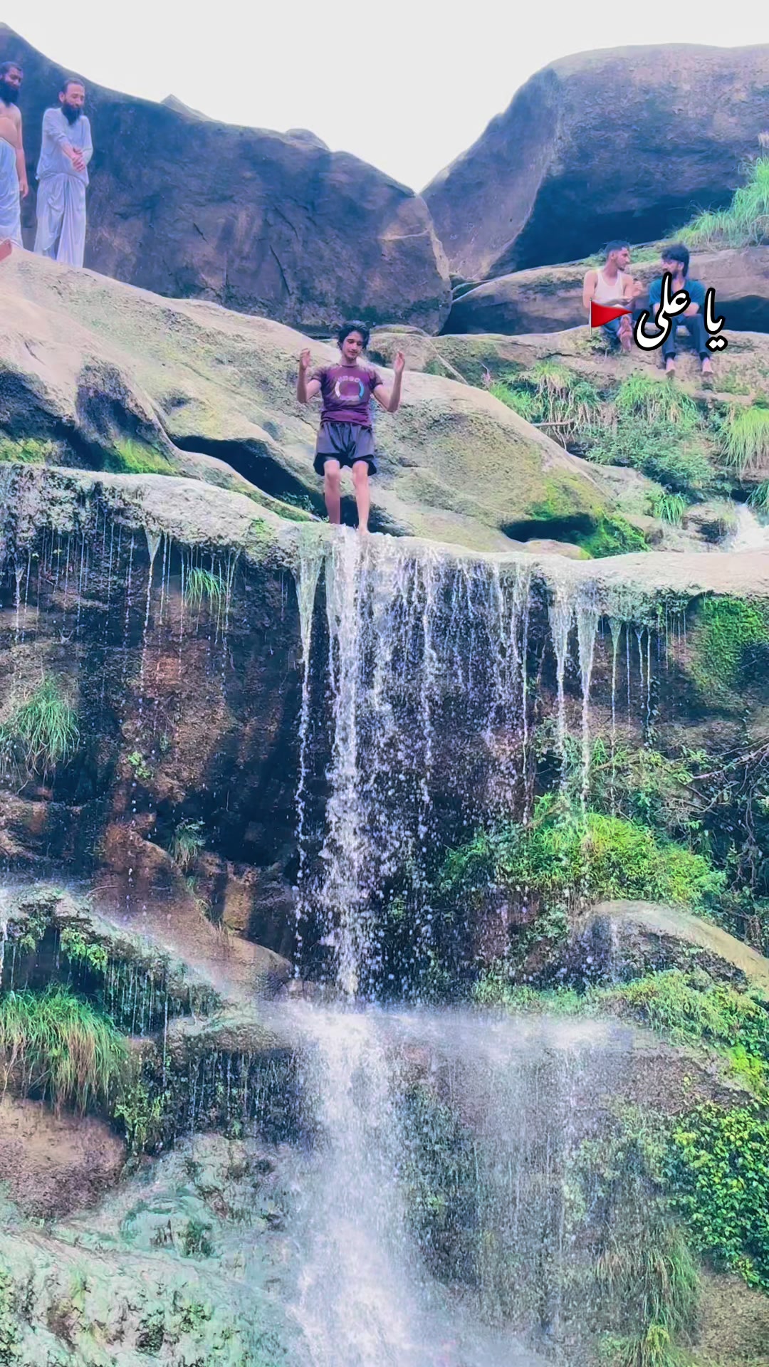 @꧁༺🥷👑🦅 کامران ستی نڑھ آلا ༺꧂