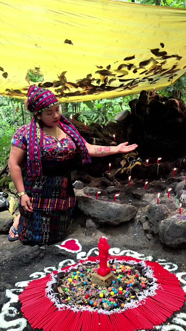 @🍀🇬🇹 Andrea perez 🇲🇽🧿🪄🔮