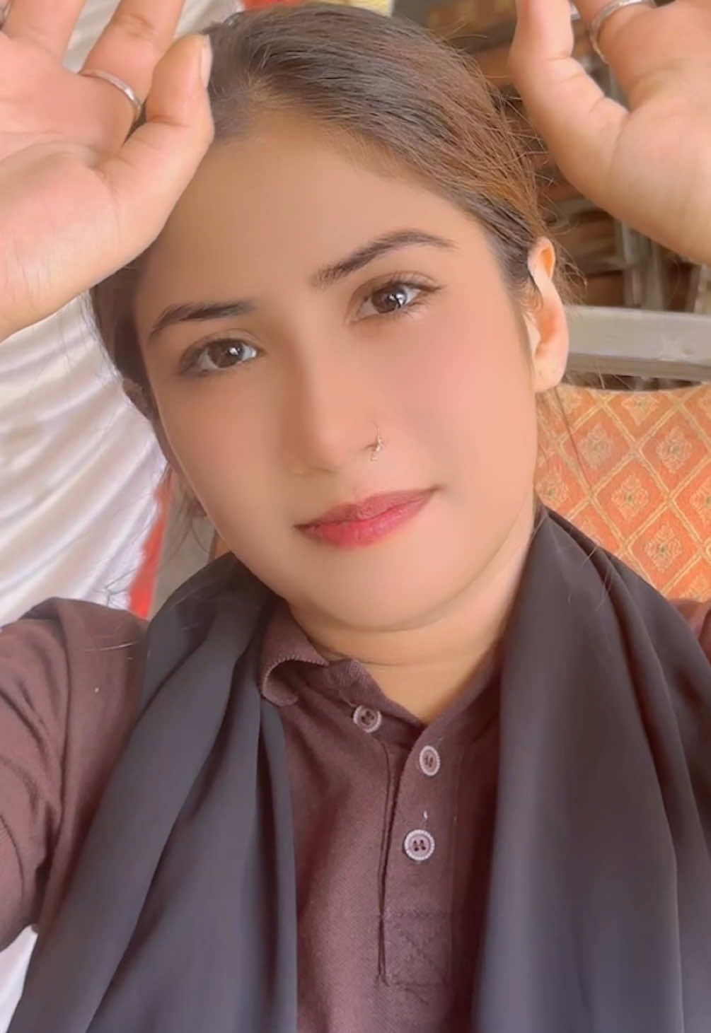 @Mahii_💔_Khan