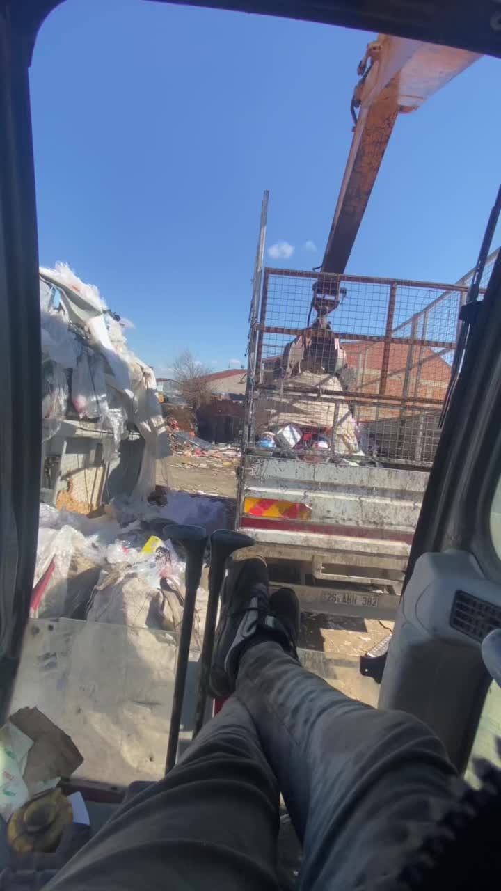 @efe &ouml;zcan