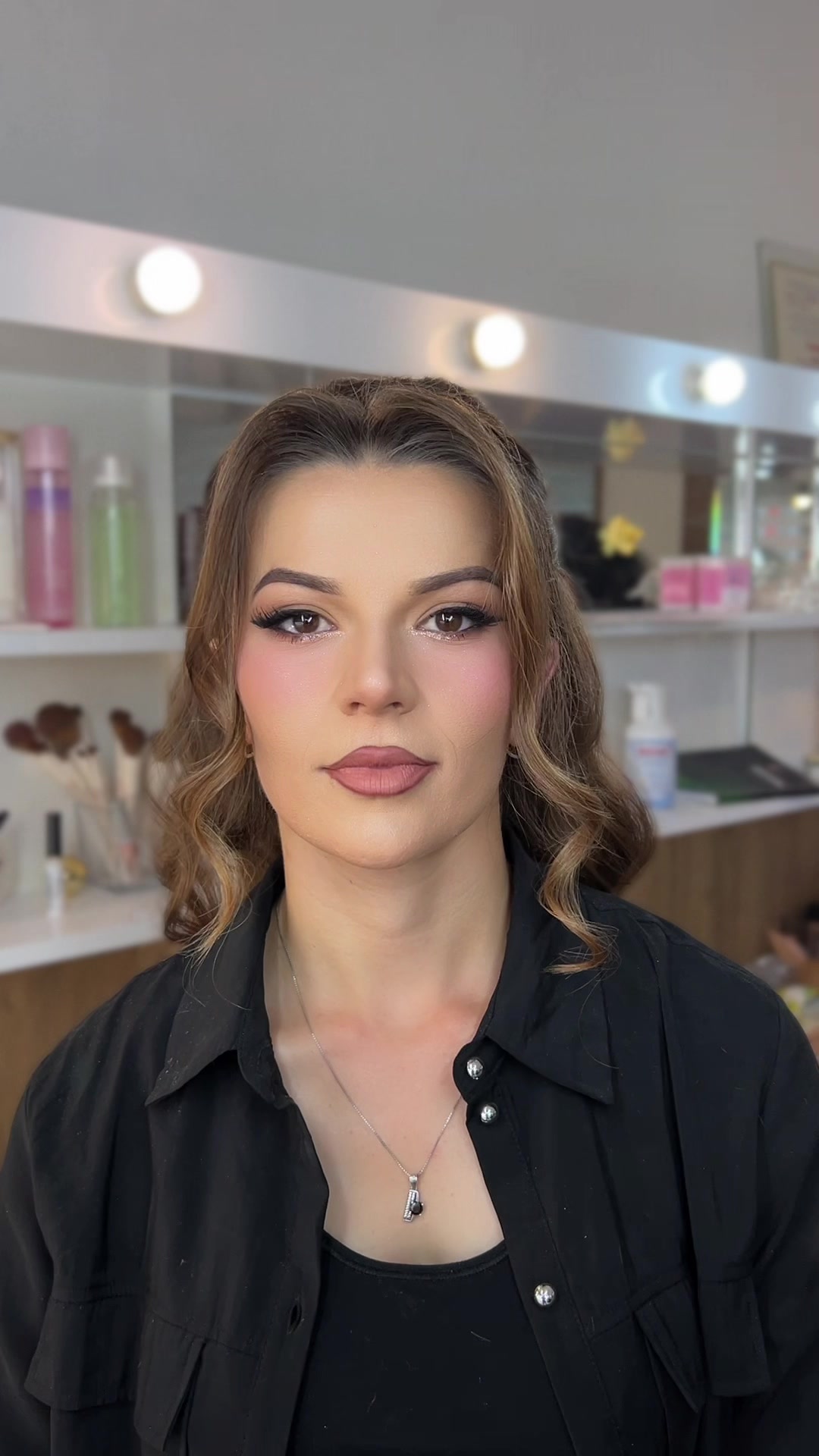 @Matianah_makeup_brows
