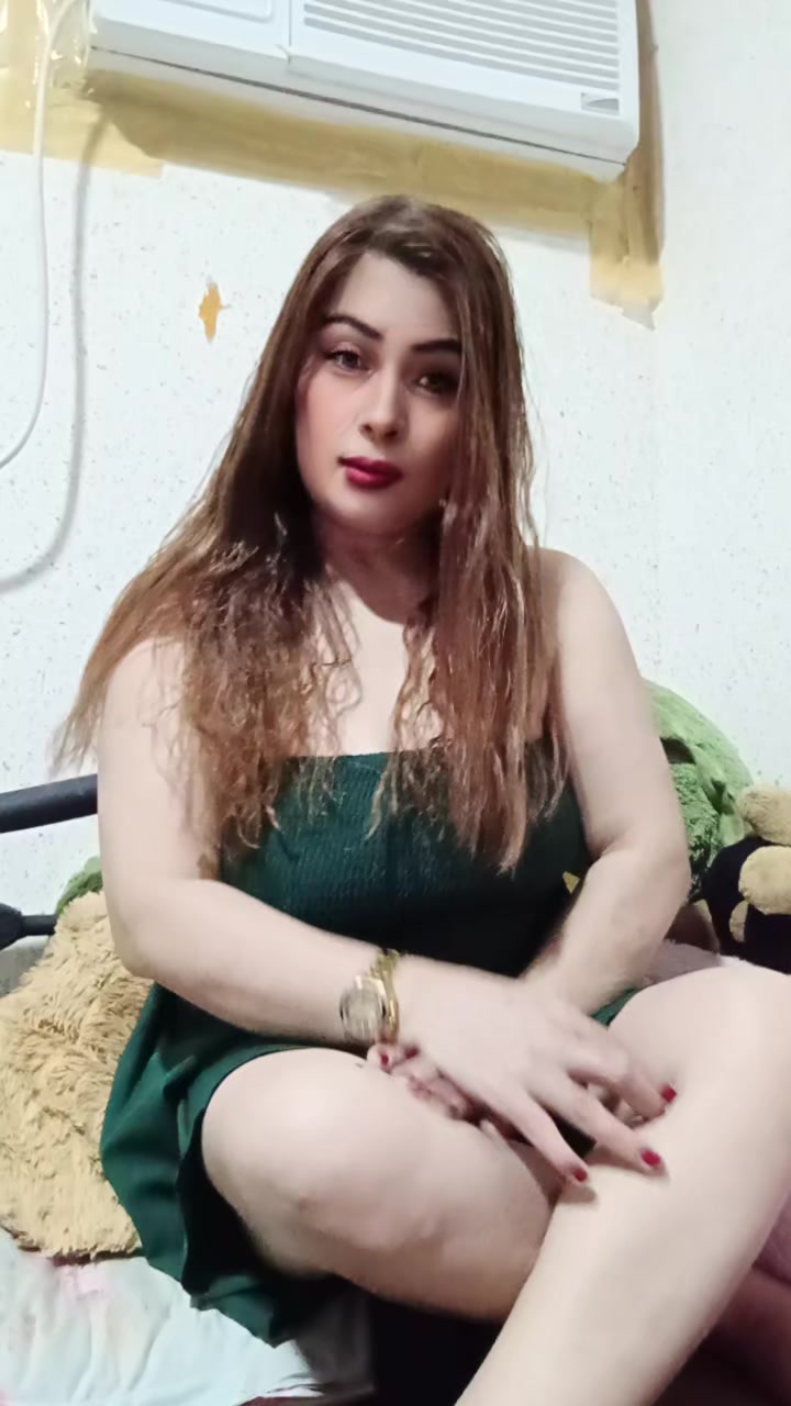 @AKHIRA BRITNY PARKER