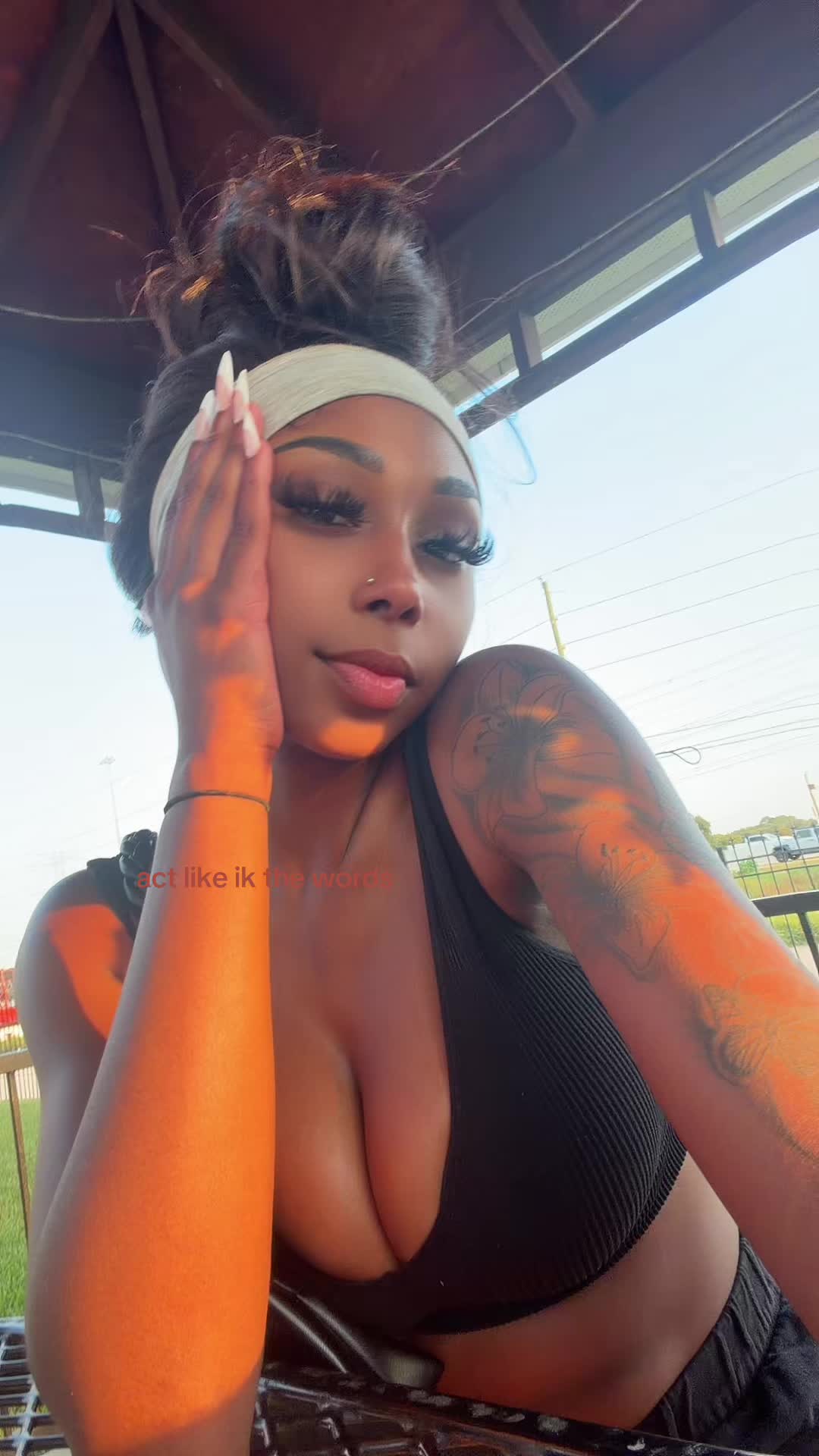 @danaisa🤎
