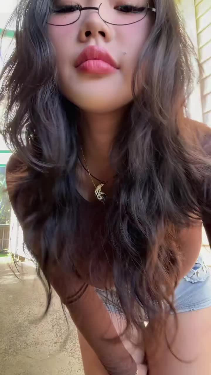 @Akari