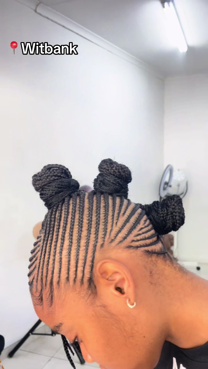 @Sandzisile-Mavuso🇸🇿🇿🇦
