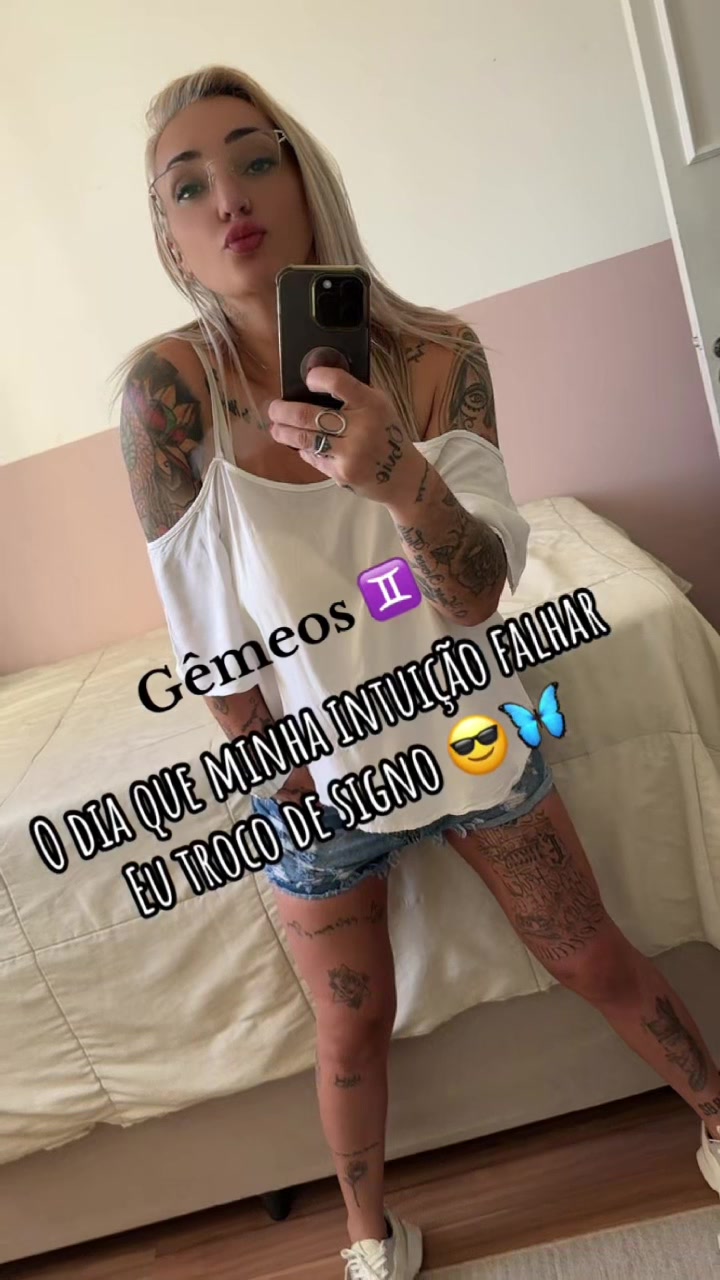 @Camila Pessotti