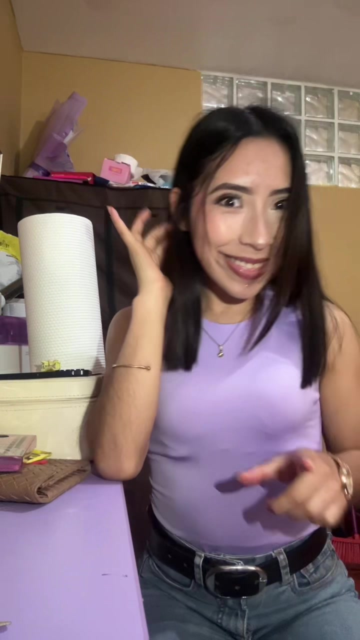@𝓨𝓸𝓶𝓲𝓻𝓪 𝓛𝓪𝓻𝓪💕
