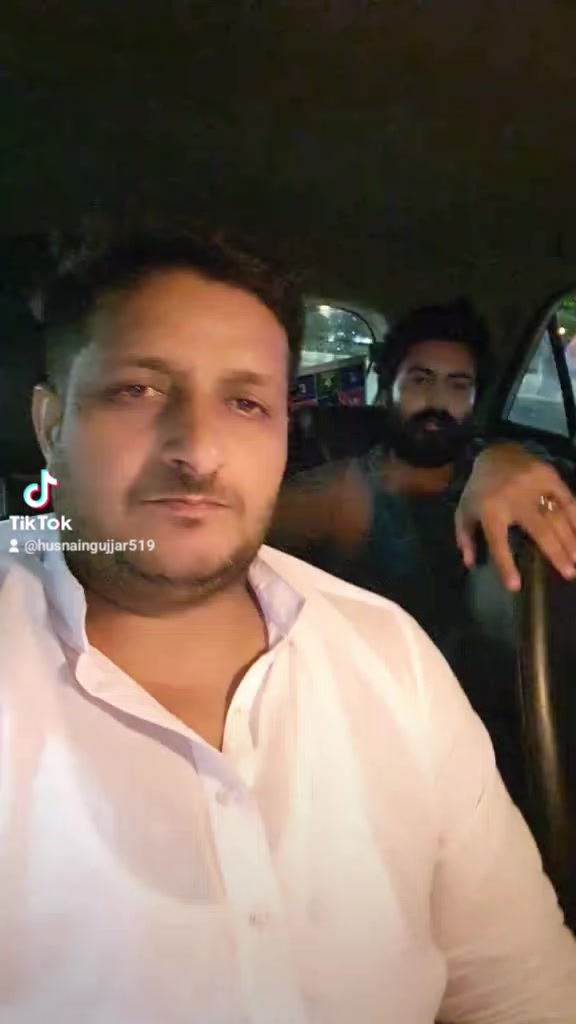 @چوہدری حُسنین گُجر