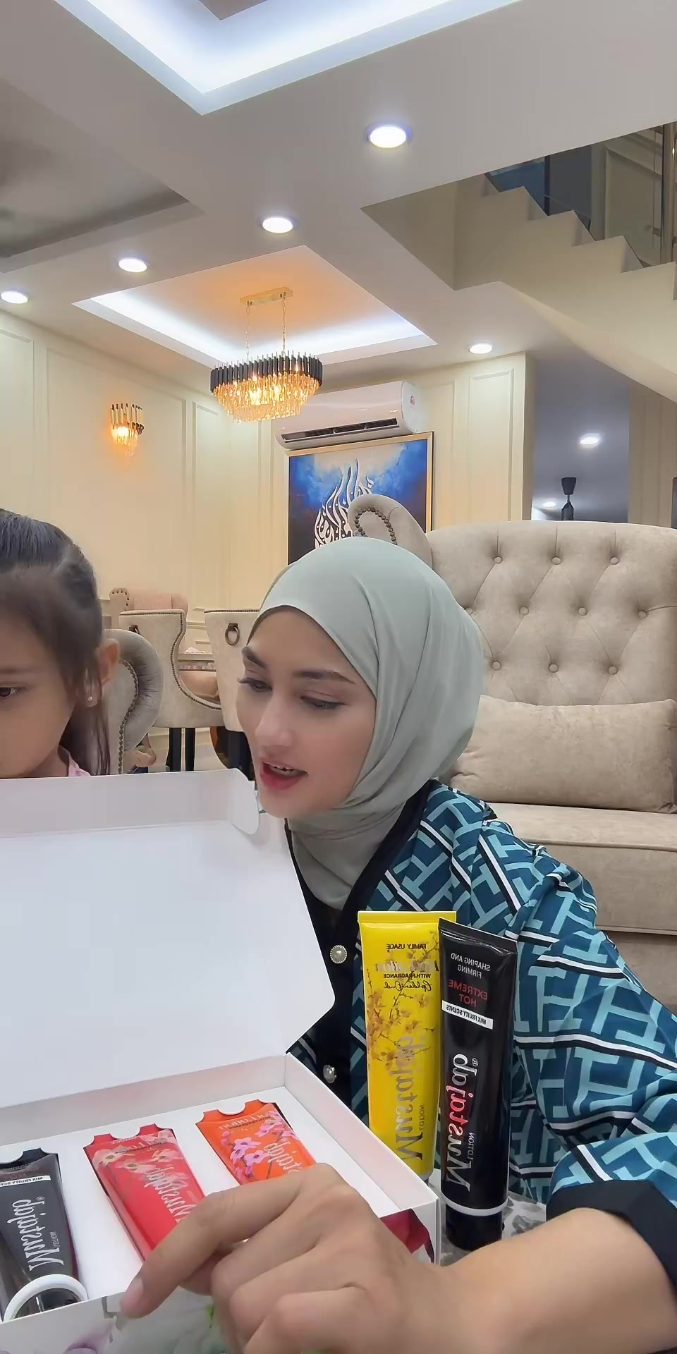 @Fasha Sandha